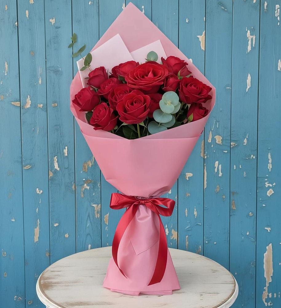 Букет цветов из: Розы в Мегете