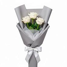 Букет 3 белые розы #REPLACE_PRED# Мегете