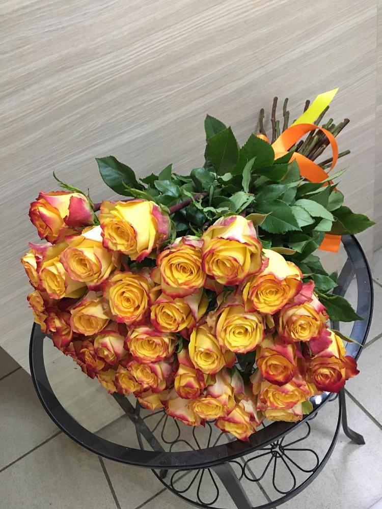 Букет Желтые розы в Мегете