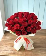 Букет 29 Красных роз в Мегете