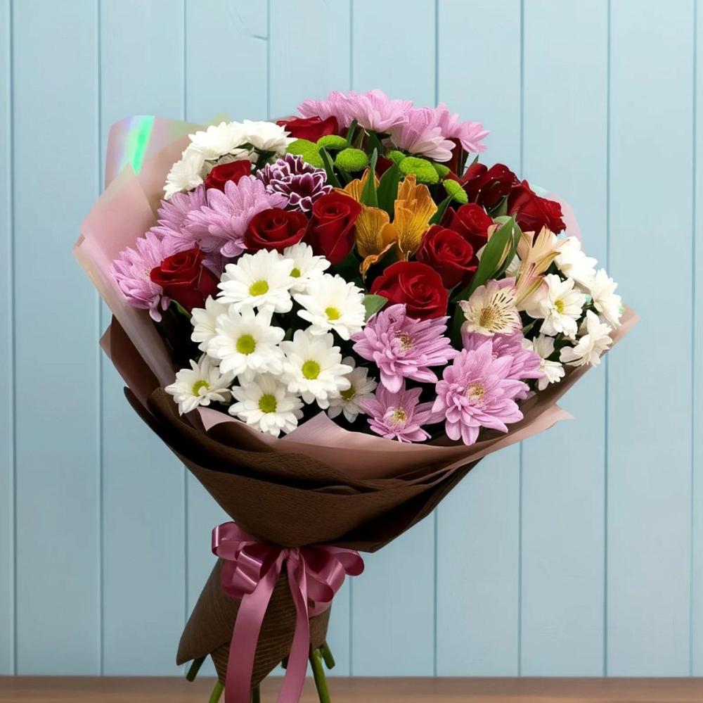 Букет цветов из: Розы, Хризантемы и Альстромерии в Мегете