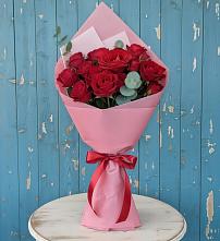 Букет цветов из:  Розы в Мегете