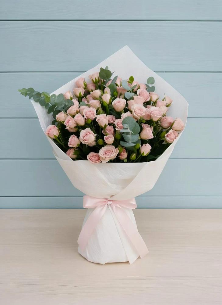 Букет цветов из: Розы в Мегете